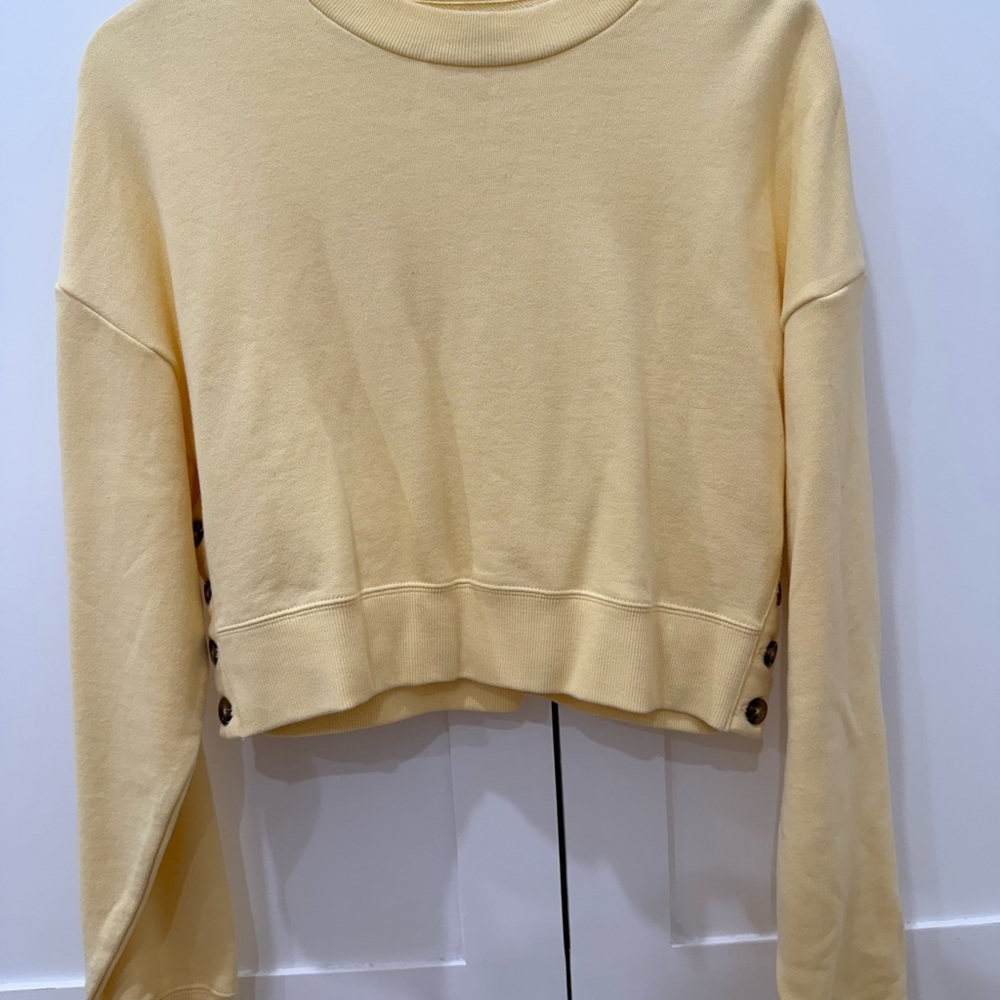 BNWOT Amuse Society Yellow Cropped Sweater